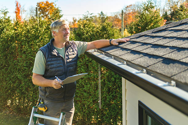 Professional Roofing technician working in Tipton, MO